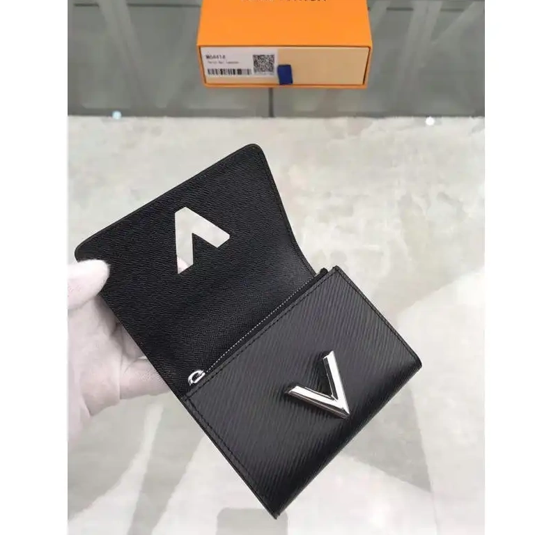 Fashion Reps Bags 19T1L0141 LV 0608